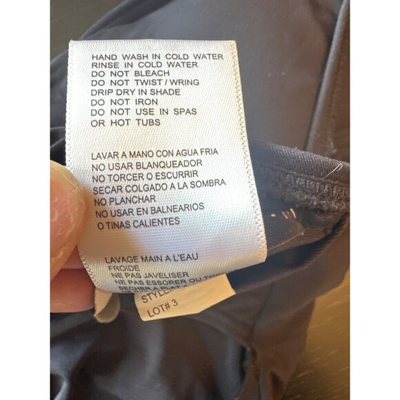 Carmen Marc Valvo Black One-Piece Swimsuit Gold Accent & Crisscross Back Size 8 - Picture 6 of 6